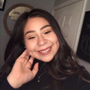 Meet your Posher, Aleena